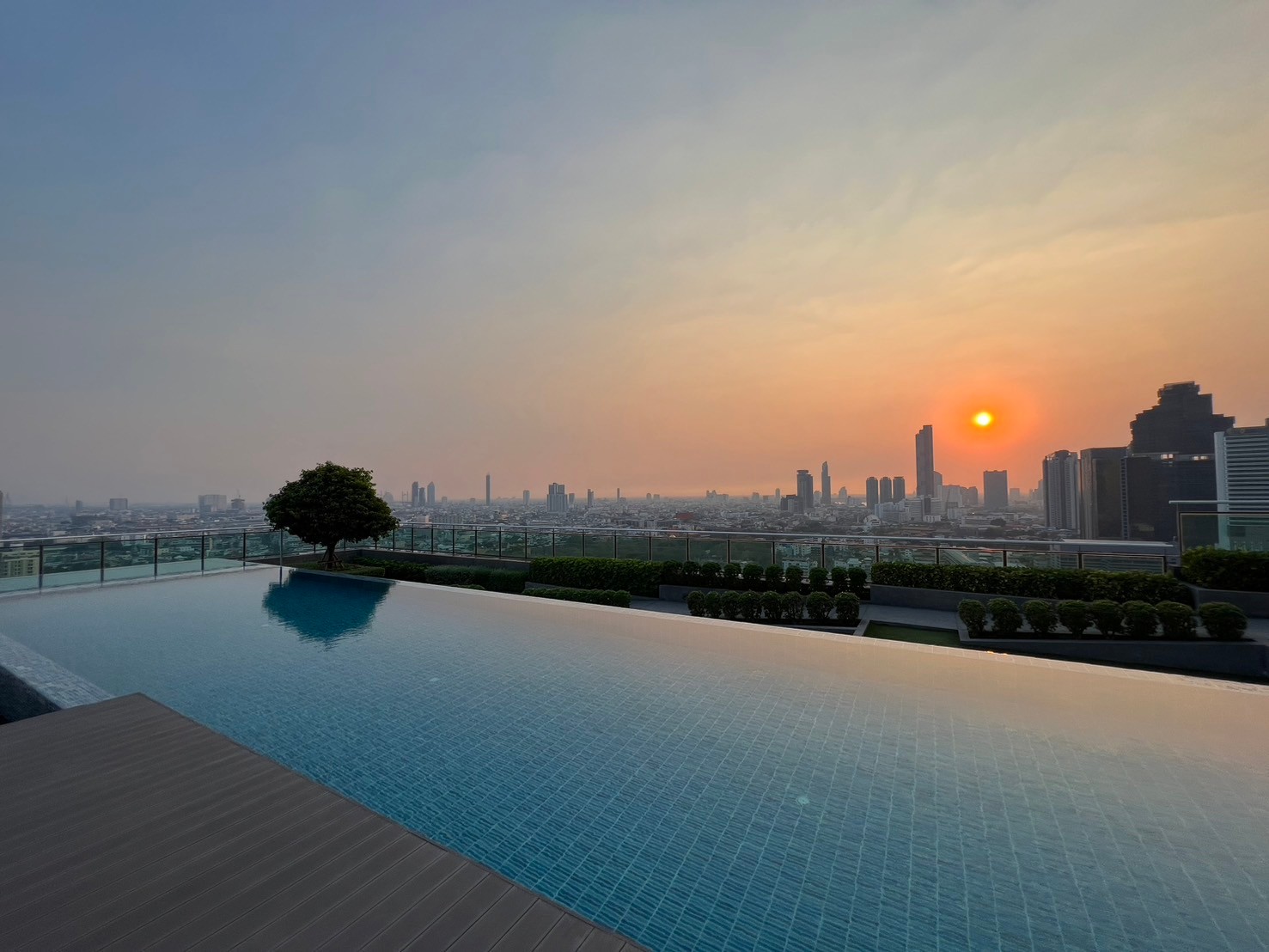 LINE_ALBUM_Centric Sathorn_250213_6