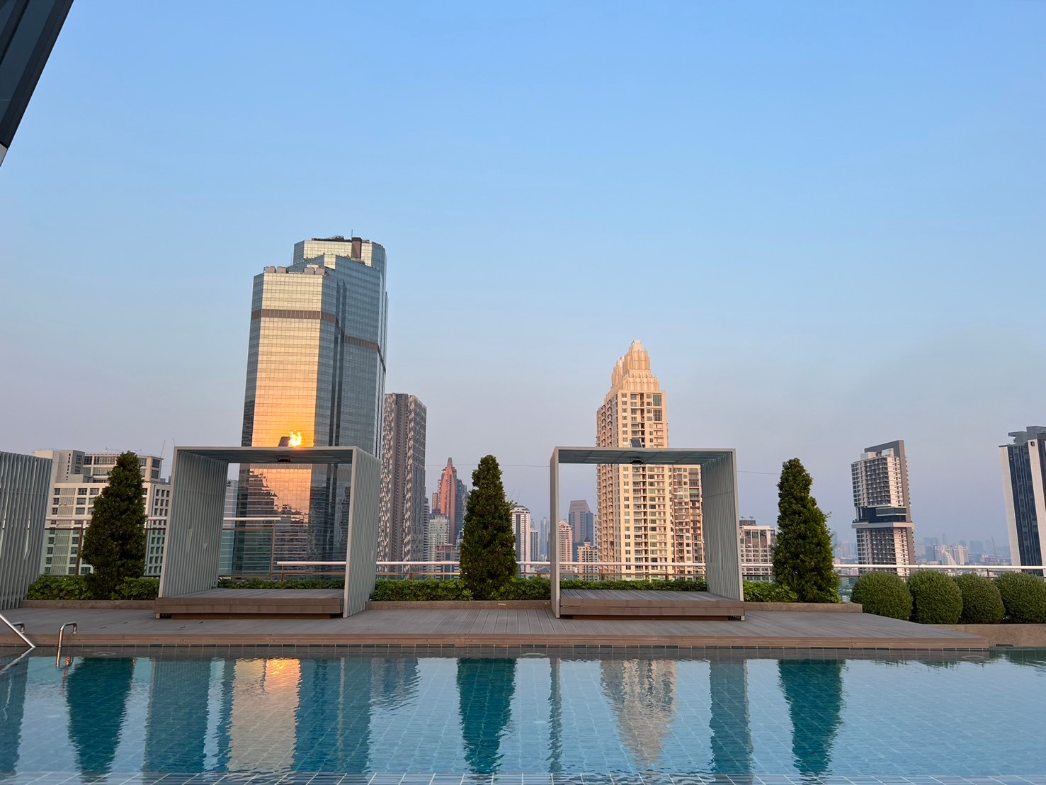 LINE_ALBUM_Centric Sathorn_250213_9