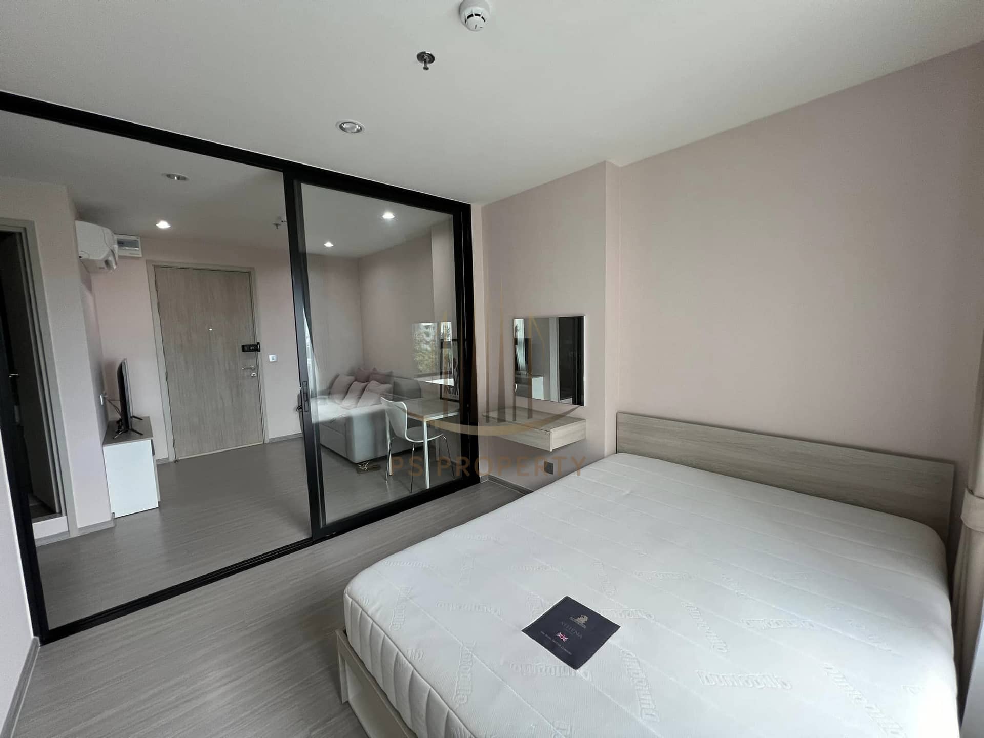 image-4-7