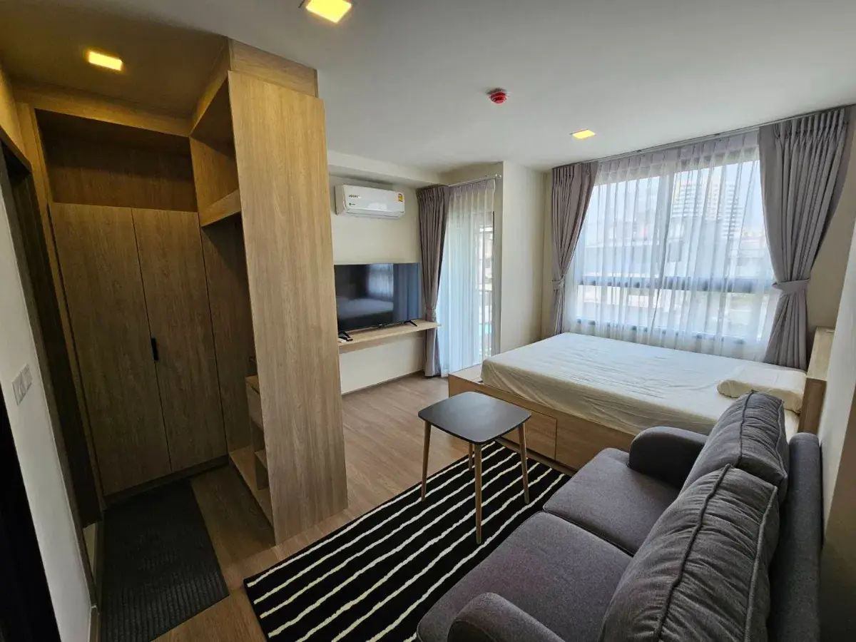 image-10-4