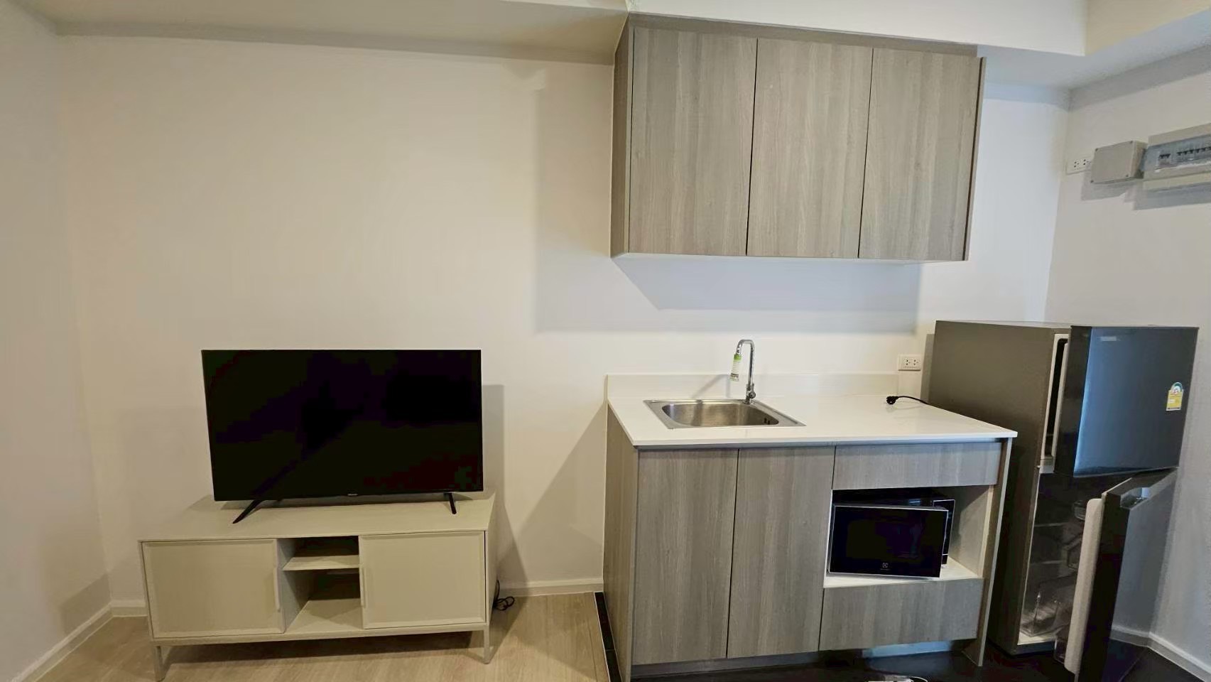 image-4-12