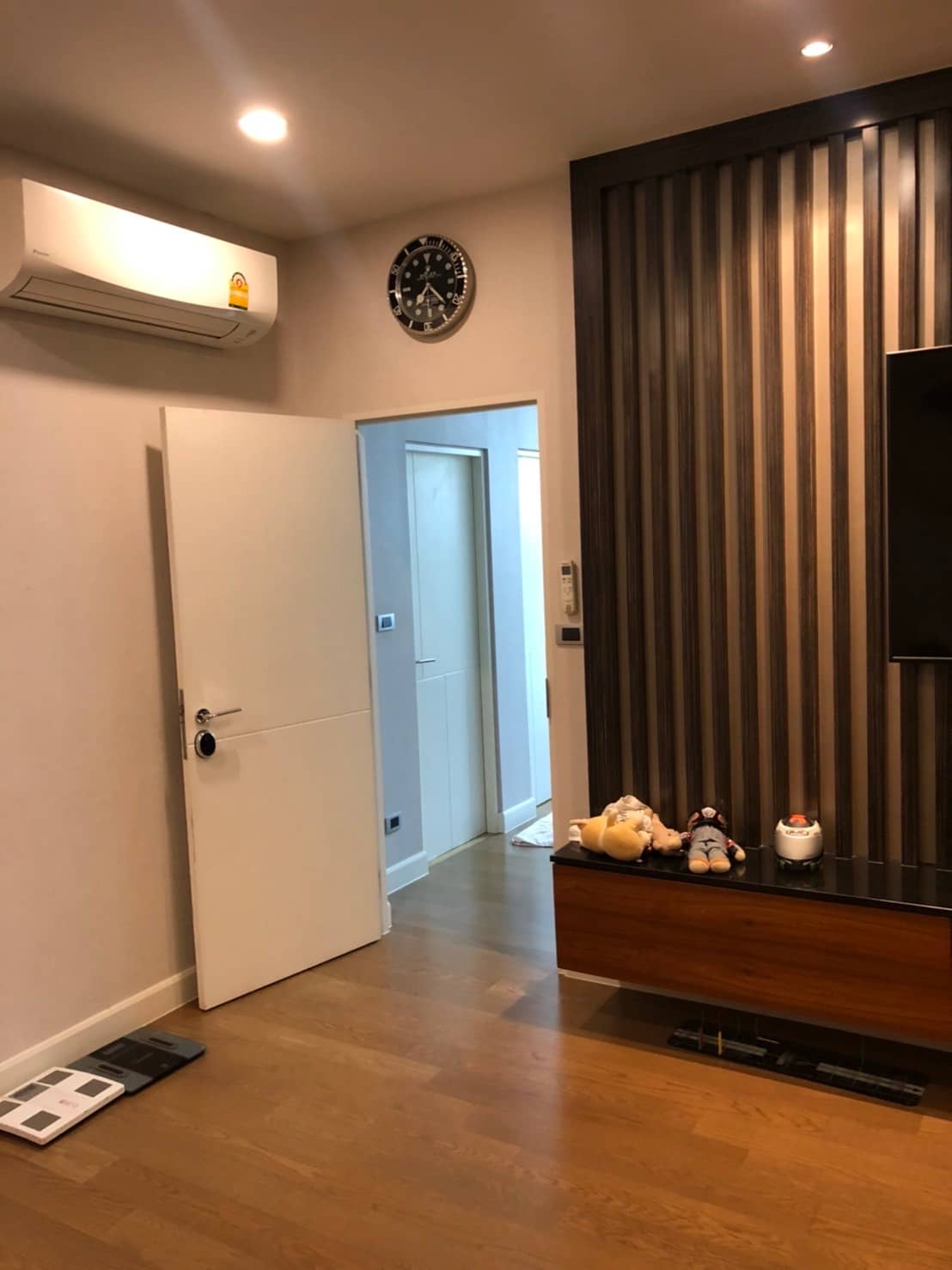 image-6-8