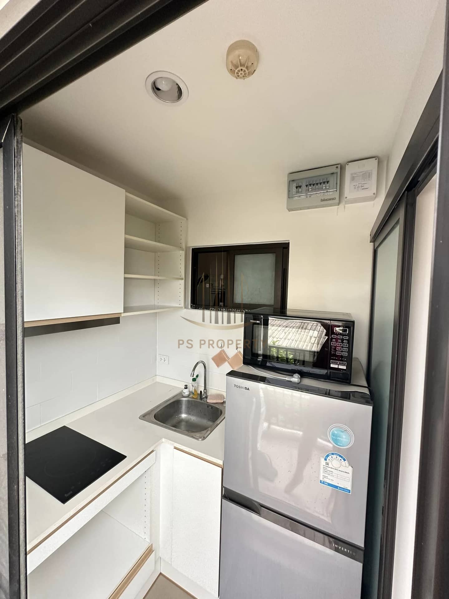 image-10-6