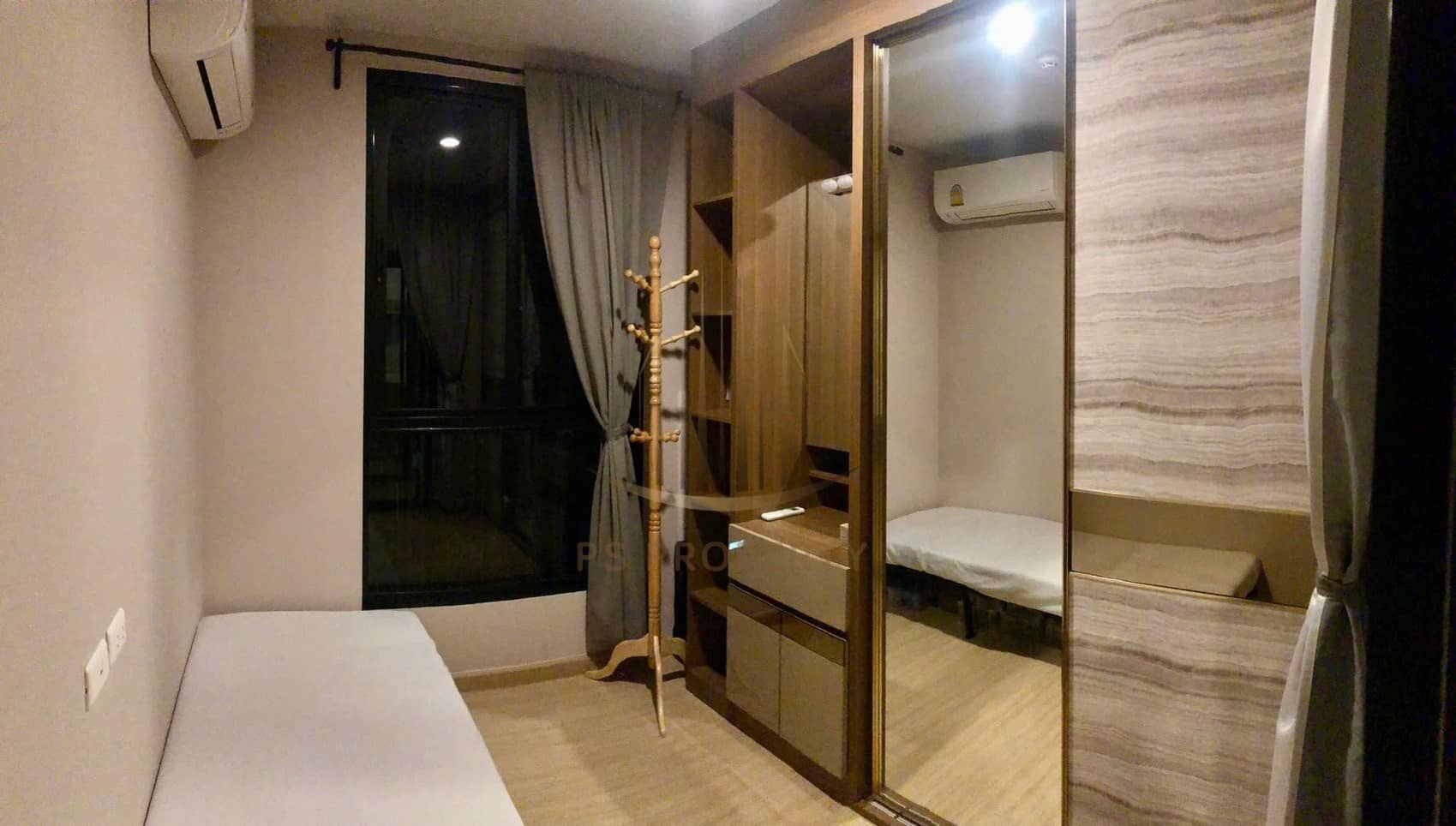 S__181854305
