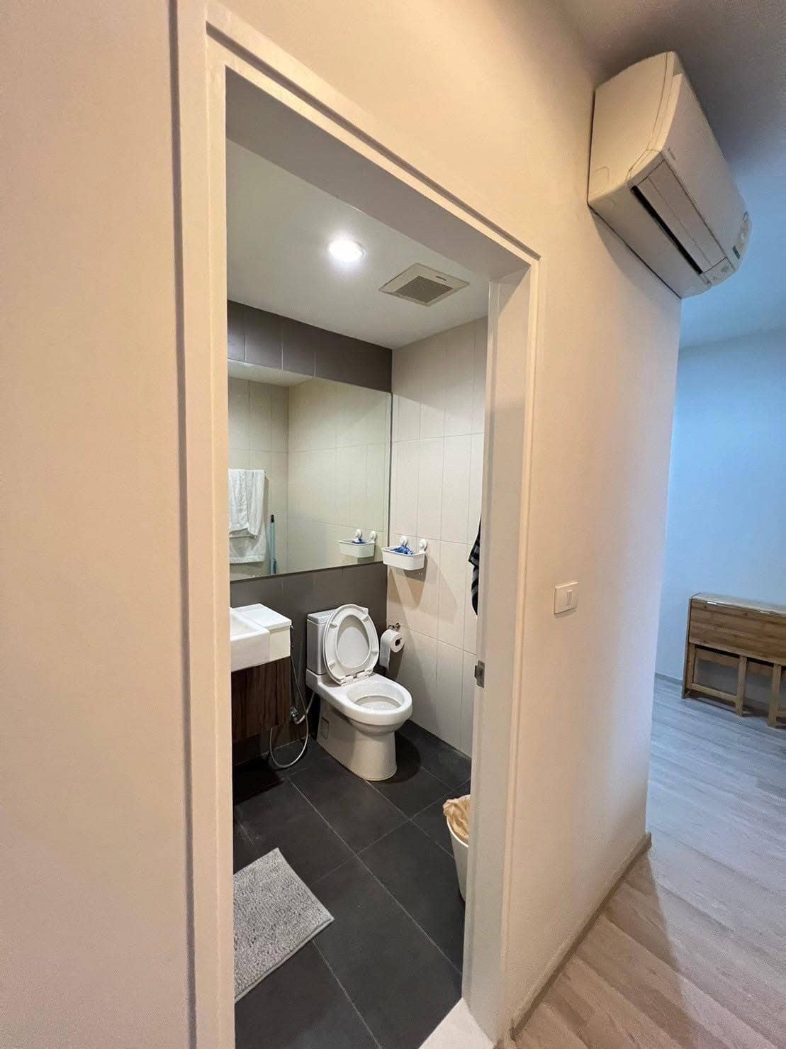image-10-9