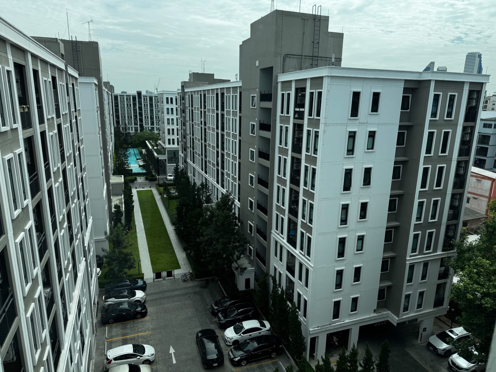 image-9-32