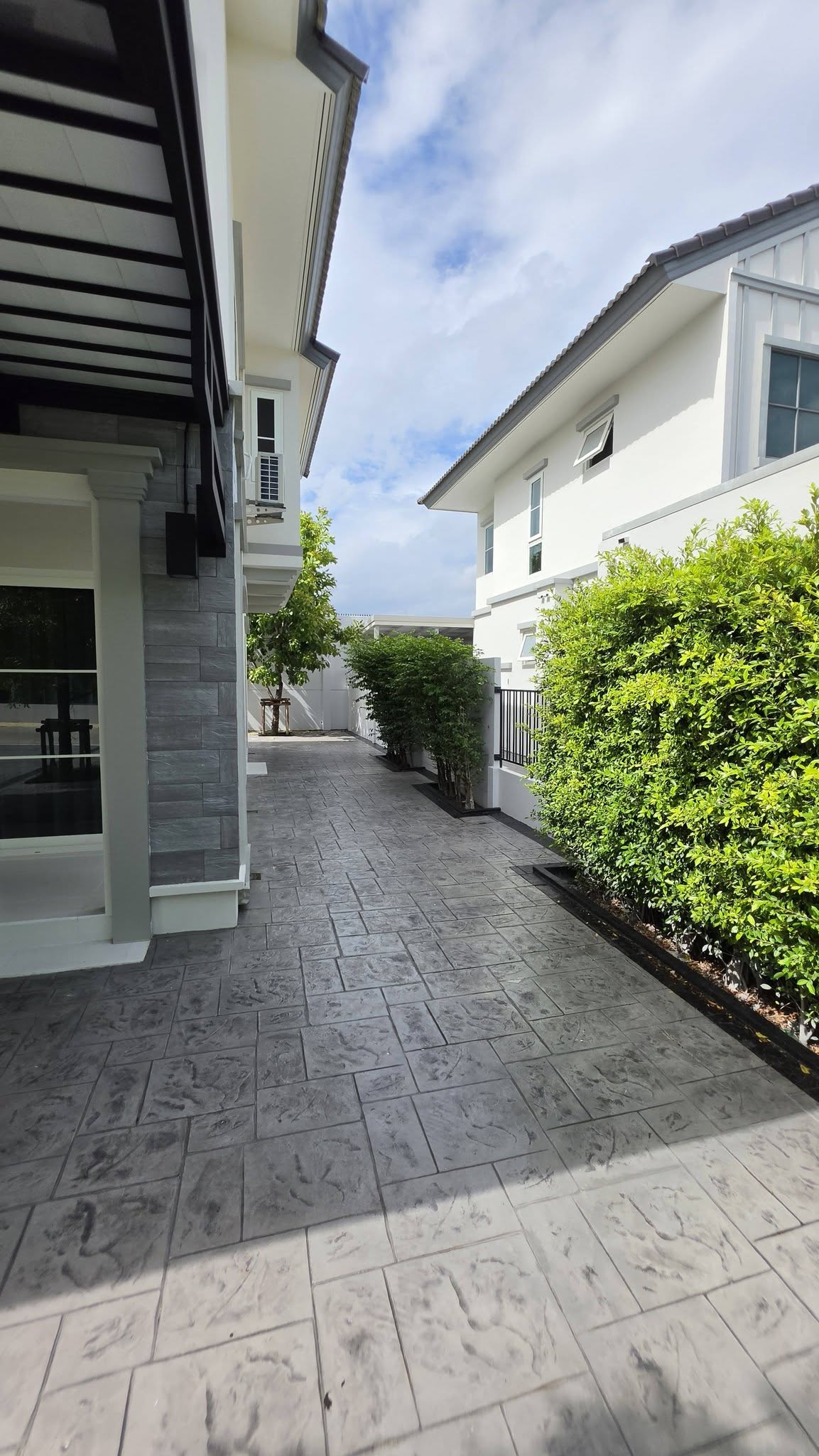 743841399_10242140970690653_6941134684661244927_n