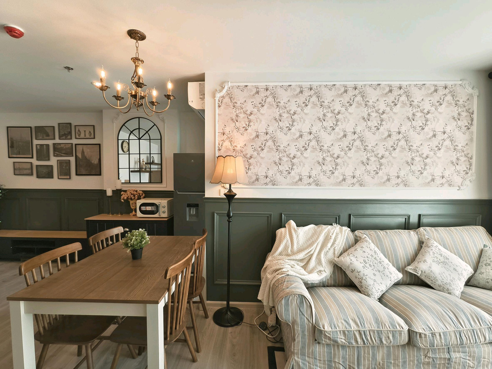 image-10-4